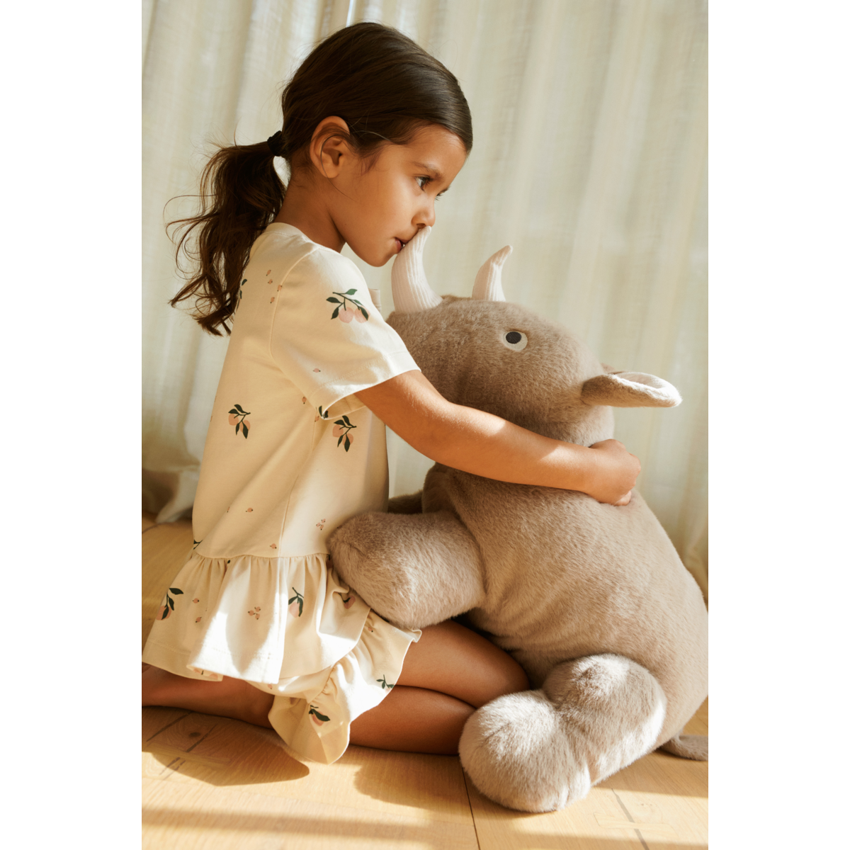 LIEWOOD Barnaby Stor Næsehornsbamse - Stone beige - Pile & Fleece