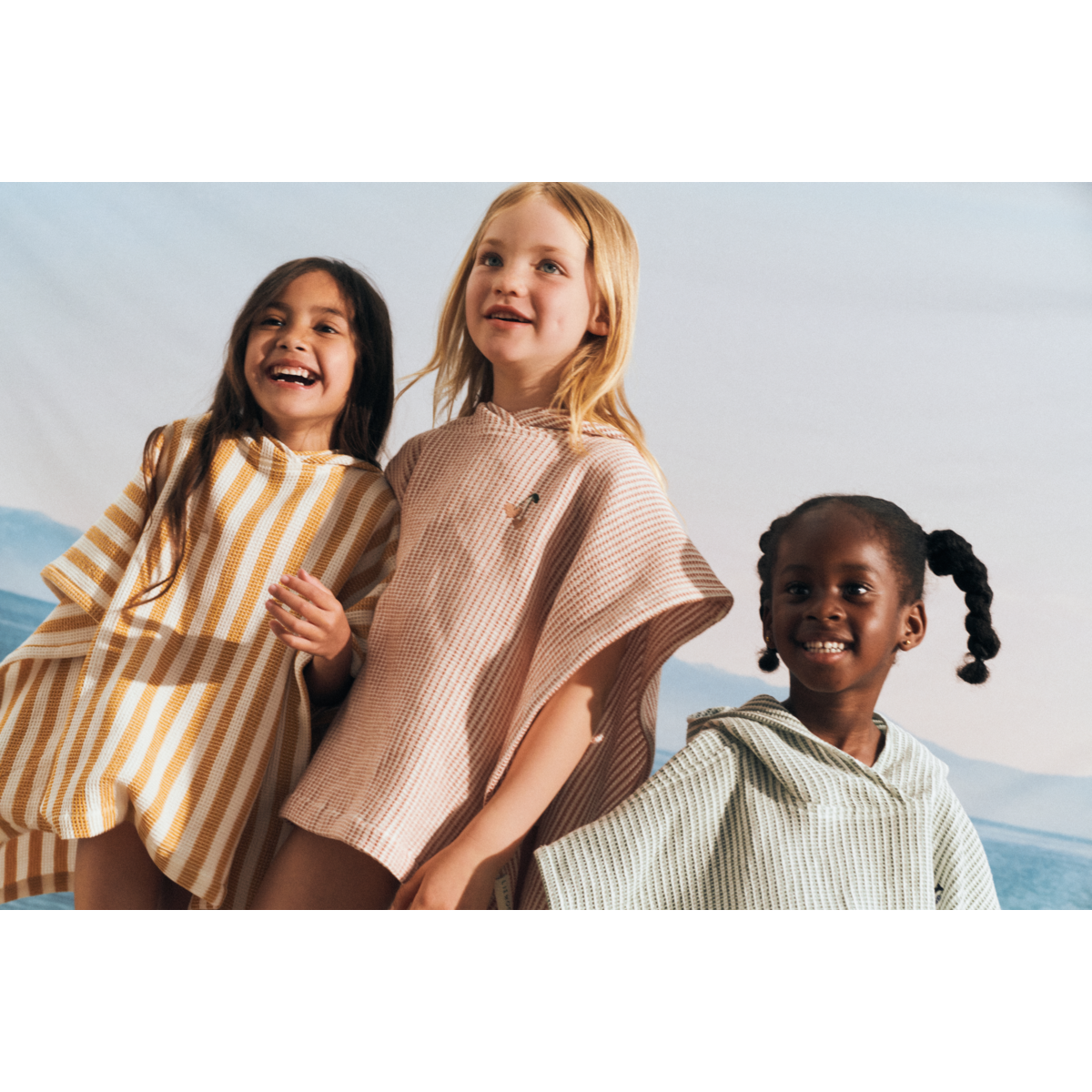 LIEWOOD Paco Håndklædeponcho med broderi - Y/D stripe Peppermint / Creme de la creme - Badekåbe / Poncho