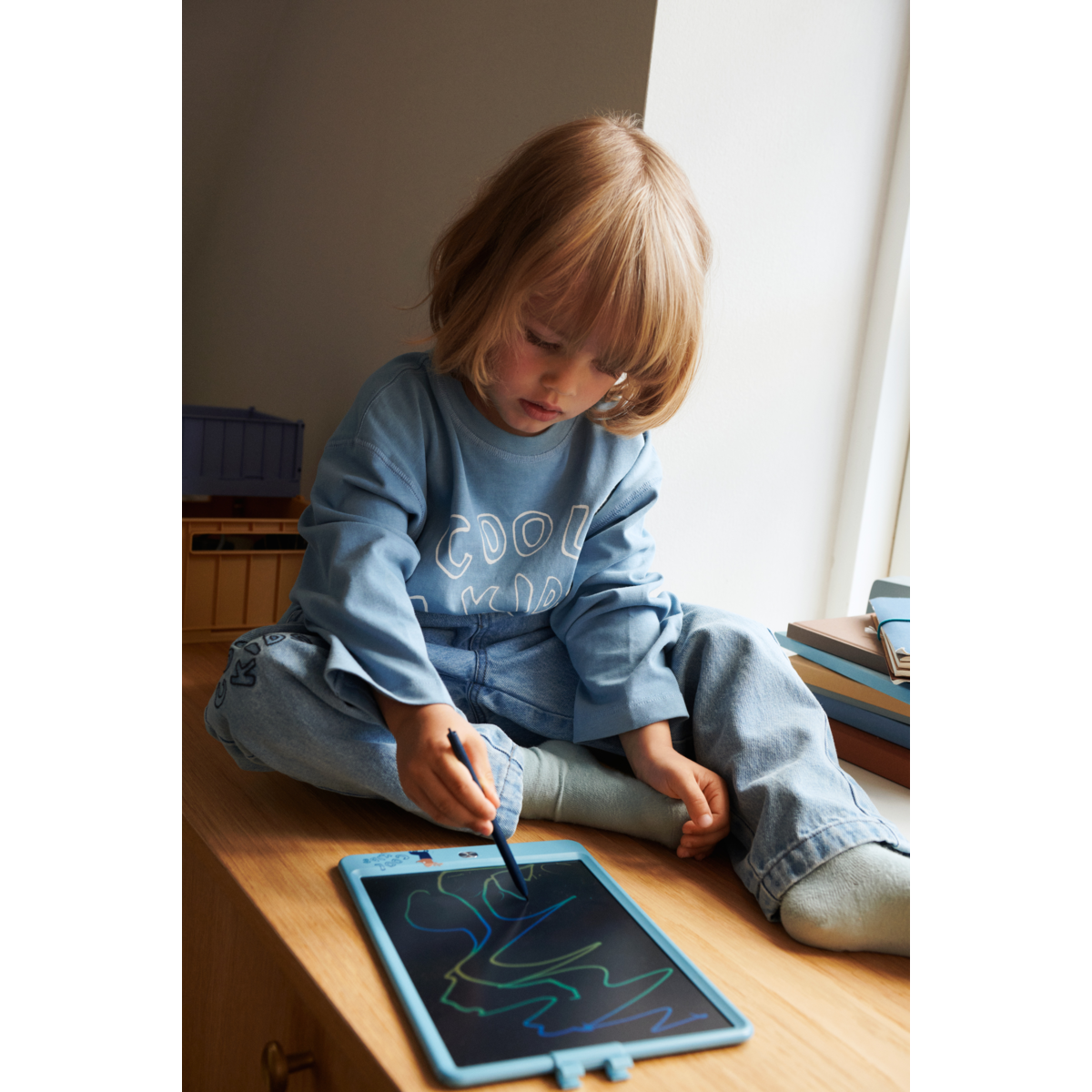 LIEWOOD Zora LCD-Tegnetavle 10 tommer - Tiger / Beach blue - Kreativt legetøj